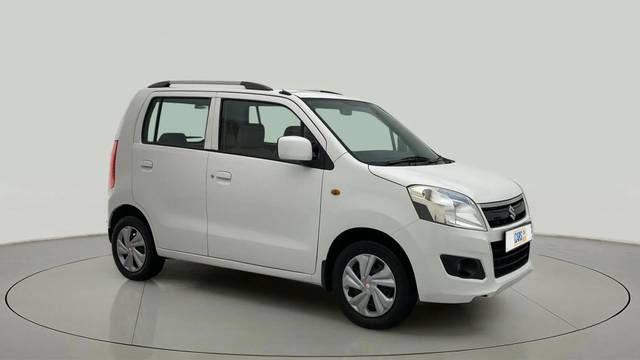 https://images10.gaadi.com/usedcar_image/4545156/original/7eb5730bf370ff39f10fa177452c8b32.jpg?imwidth=6400