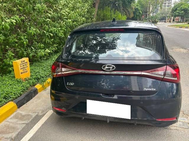 https://images10.gaadi.com/usedcar_image/4545191/original/processed_8056eebd-2d92-4924-b71f-72de23d3b2ce.jpeg?imwidth=6402