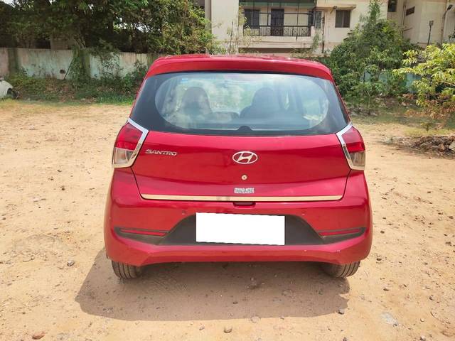 https://images10.gaadi.com/usedcar_image/4545232/original/processed_ac94f8725b28f71687a11b1e6bd4a126.jpg?imwidth=6401