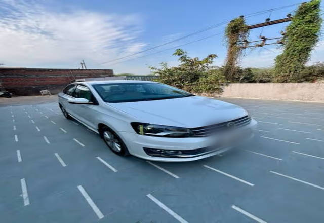 https://images10.gaadi.com/usedcar_image/4545233/original/de5e01b0-08a8-4459-9d51-8c5632c05481.?imwidth=6400