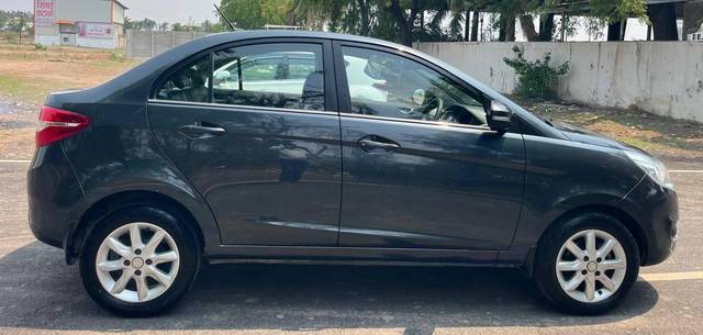https://images10.gaadi.com/usedcar_image/4545243/original/processed_d082d4696e6434571795d7ca8b95bc5f.jpg?imwidth=6401