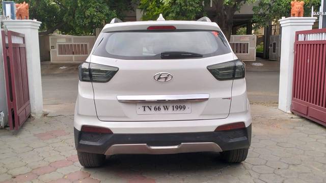 https://images10.gaadi.com/usedcar_image/4545244/original/processed_474ad5064a673b6d9e8984666abd6174.jpeg?imwidth=6402