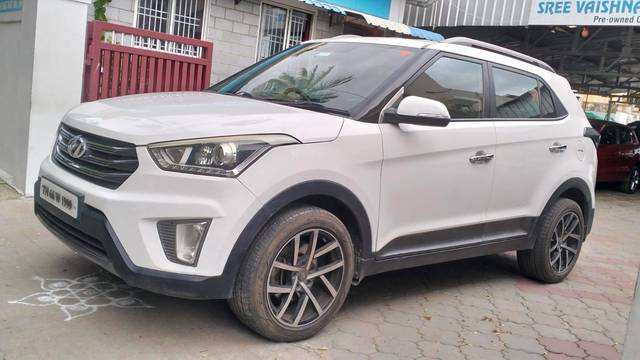 https://images10.gaadi.com/usedcar_image/4545244/original/processed_d6c0763d0c59cb7456cccafa7fa25927.jpeg?imwidth=6400