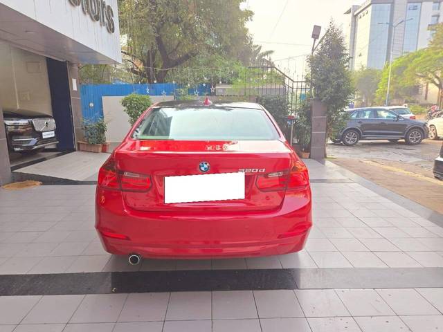 https://images10.gaadi.com/usedcar_image/4545246/original/processed_fdbe81dbb2ee4ecca58173a468b26989.jpg?imwidth=6401