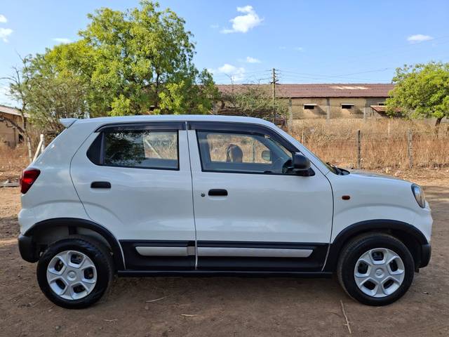 https://images10.gaadi.com/usedcar_image/4545251/original/c4bf212f74a87c158765e08f66357b22.jpg?imwidth=6401