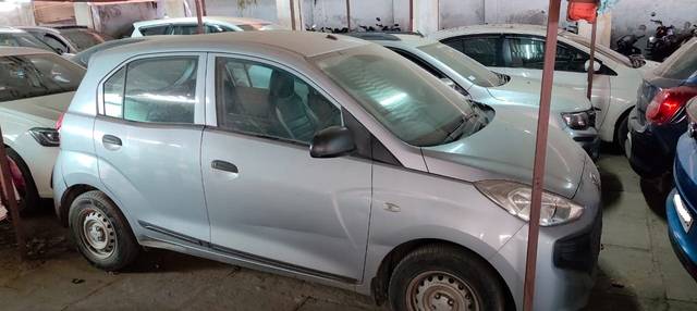 https://images10.gaadi.com/usedcar_image/4545252/original/afe770d6db8c75450a649f900bca300d.jpg?imwidth=6401