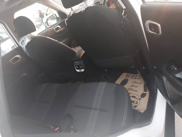 https://images10.gaadi.com/usedcar_image/4545255/original/b1990fa4ac86e754ba94e358bc0a6aa7.jpg?imwidth=6402