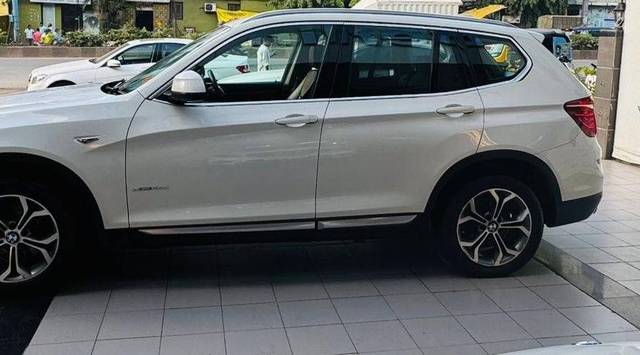 https://images10.gaadi.com/usedcar_image/4545262/original/processed_1ebc71455717c093aa5de54a815d5cad.jpg?imwidth=6401