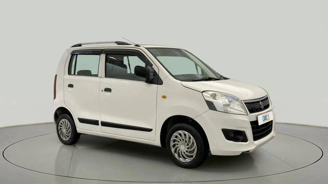 https://images10.gaadi.com/usedcar_image/4545268/original/d7206cb128c893bdcfcdfeea43ae8bd1.jpg?imwidth=6400