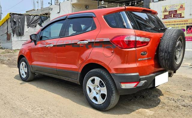 https://images10.gaadi.com/usedcar_image/4545291/original/processed_cd867247ce3f99ec830c72598333ca18.jpg?imwidth=6402