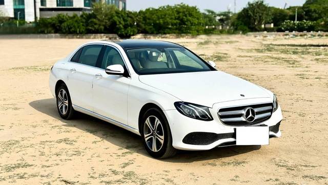 https://images10.gaadi.com/usedcar_image/4545326/original/processed_9597890d235d1ca5c124d9b98471f510.jpg?imwidth=6400