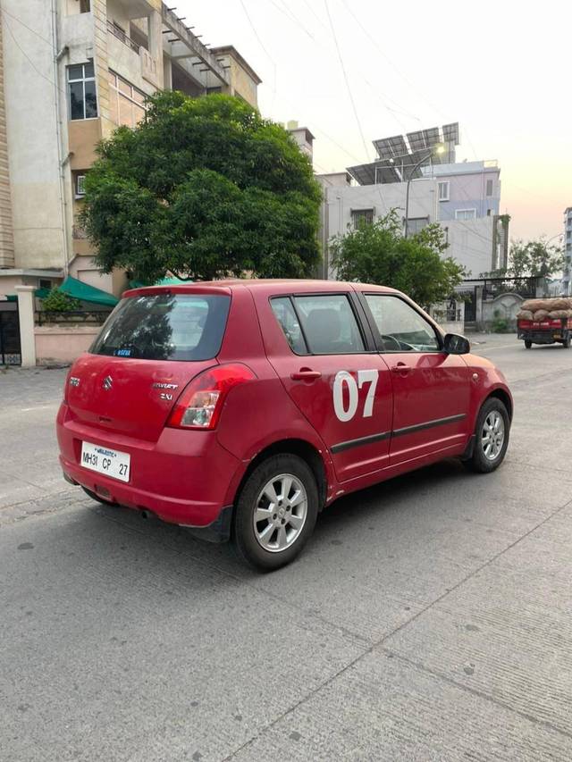 https://images10.gaadi.com/usedcar_image/4545330/original/processed_049e2c585e1e3fba63579e0bc6589b9a.jpg?imwidth=6401