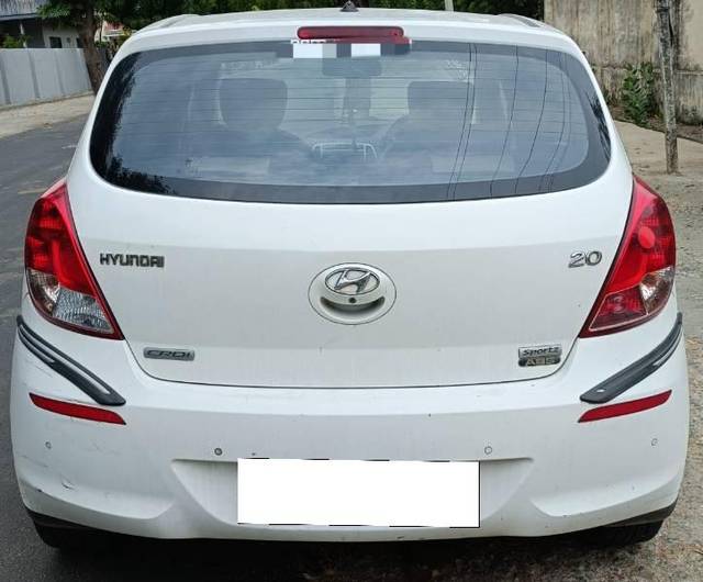 https://images10.gaadi.com/usedcar_image/4545332/original/processed_bab8ee61-badf-4989-acae-4961675e6a7a.jpeg?imwidth=6401