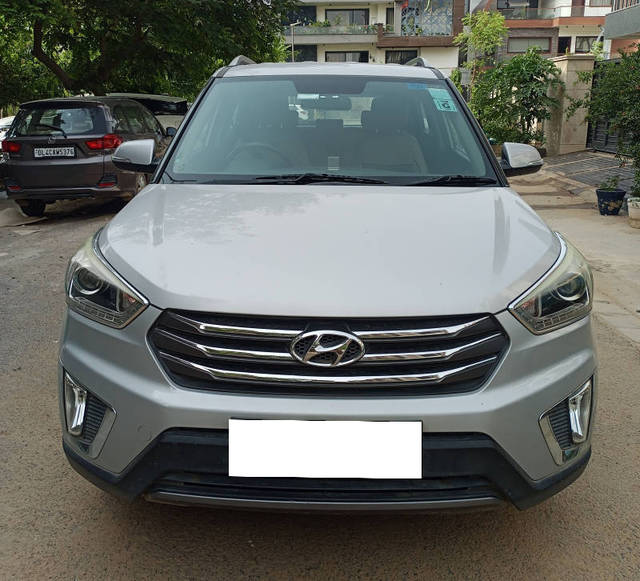 https://images10.gaadi.com/usedcar_image/4545369/original/processed_6cc557f0-4078-4e0d-a5f7-9080df00270a.png?imwidth=6401