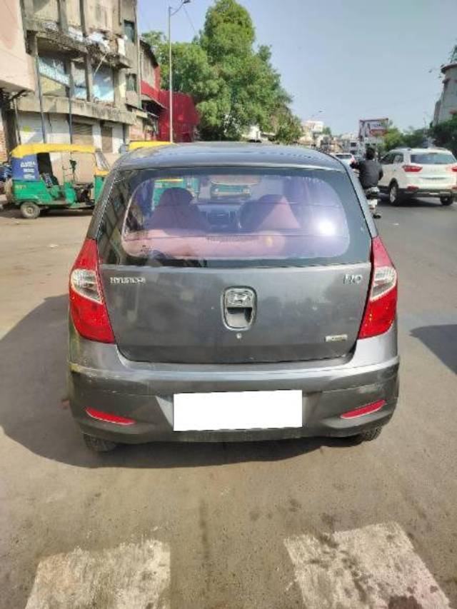 https://images10.gaadi.com/usedcar_image/4545371/original/processed_fe54c74d-5eea-4d6b-8233-d00f782d3599.jpg?imwidth=6400