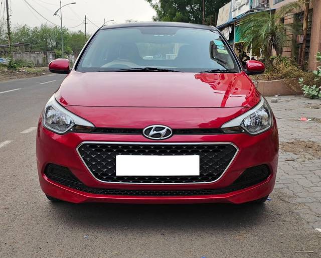https://images10.gaadi.com/usedcar_image/4545387/original/processed_60677ab1727b65cc86ae931b4686825d.jpg?imwidth=6402