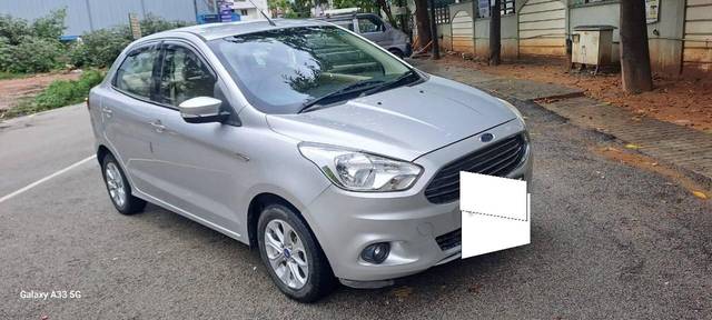 https://images10.gaadi.com/usedcar_image/4545391/original/processed_a0a50eccdf42101fe3060de68ae5de9e.jpg?imwidth=6400