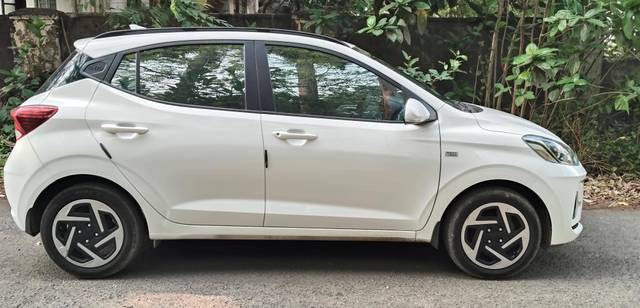 https://images10.gaadi.com/usedcar_image/4545407/original/processed_2f95dcc25696b544b08c4630ba74618f.jpg?imwidth=6401
