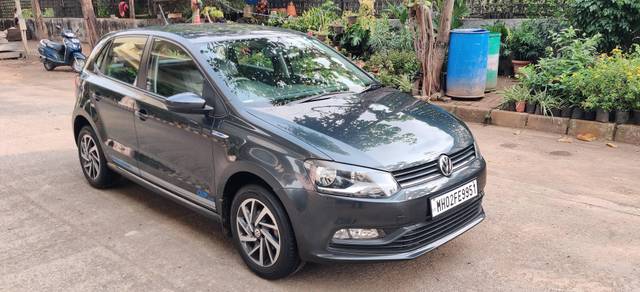 https://images10.gaadi.com/usedcar_image/4545411/original/processed_99ab74e0a8dcdb8bbc521e2cc5a1c00b.jpg?imwidth=6400
