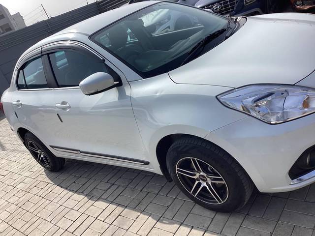 https://images10.gaadi.com/usedcar_image/4545428/original/processed_0d1e158c1478b561d2534a8c0e3c70c5.jpeg?imwidth=6400
