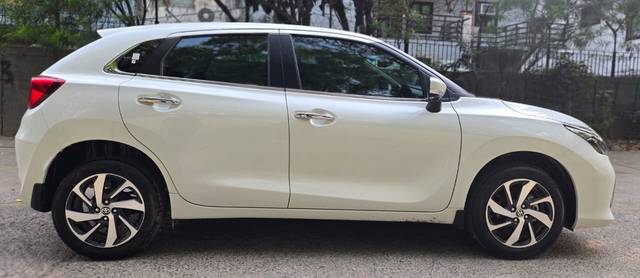 https://images10.gaadi.com/usedcar_image/4545472/original/8251254ab3f89cee83fd155c660715a8.jpg?imwidth=6401
