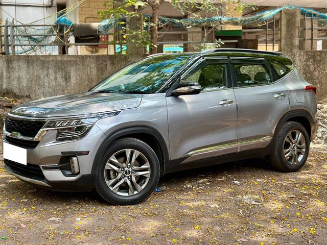https://images10.gaadi.com/usedcar_image/4545476/original/processed_d59ce436c01b4f2bc0c9b798bc74a712.jpg?imwidth=6401