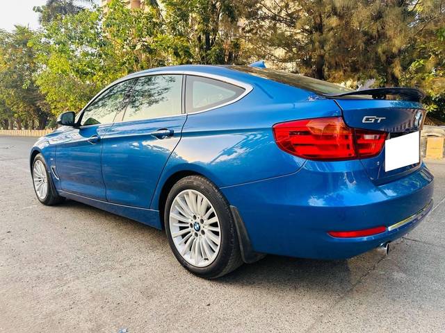 https://images10.gaadi.com/usedcar_image/4545543/original/processed_38b3b028-7c2e-4938-a5de-abc937b00e2d.jpg?imwidth=6402