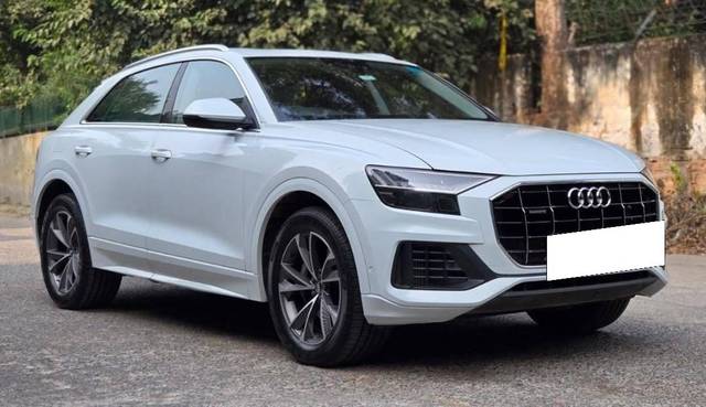 https://images10.gaadi.com/usedcar_image/4545548/original/processed_d044dd41d278aa0b98e4bc51d7a0d2d8.jpg?imwidth=6400