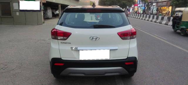 https://images10.gaadi.com/usedcar_image/4545563/original/processed_e0e0c321490fc9f0fa198fb4c80d4ad8.jpg?imwidth=6401