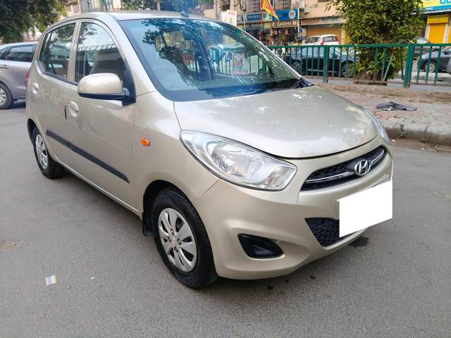 https://images10.gaadi.com/usedcar_image/4545614/original/processed_e129ec8a8f1d3986fcd47ea1107cd547.jpg?imwidth=6400