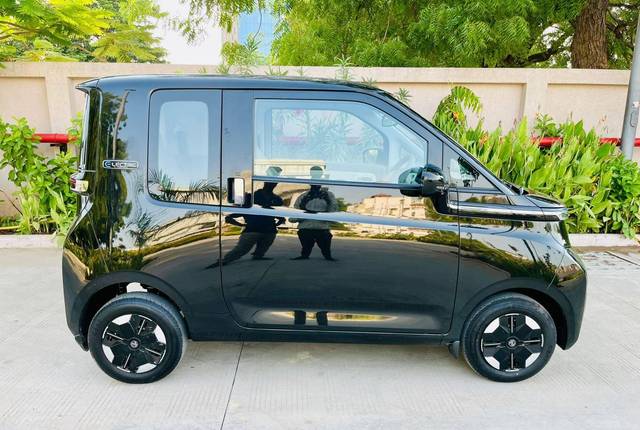 https://images10.gaadi.com/usedcar_image/4545620/original/processed_36613b8252fbb2c5c1f35978f8413fe0.jpg?imwidth=6401