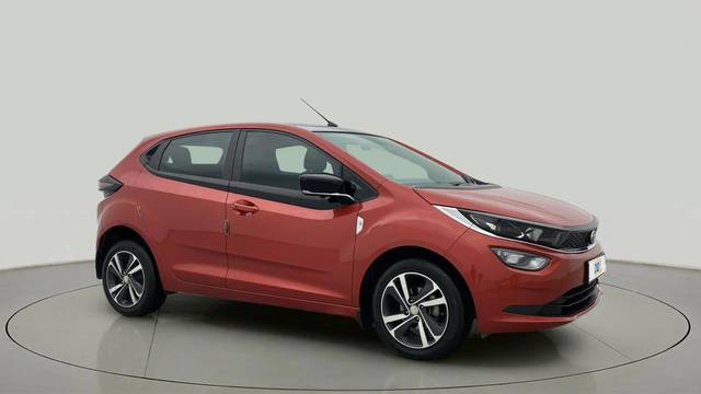 https://images10.gaadi.com/usedcar_image/4545632/original/0982f926f97889cfb38bd26e226d19b8.jpg?imwidth=6400