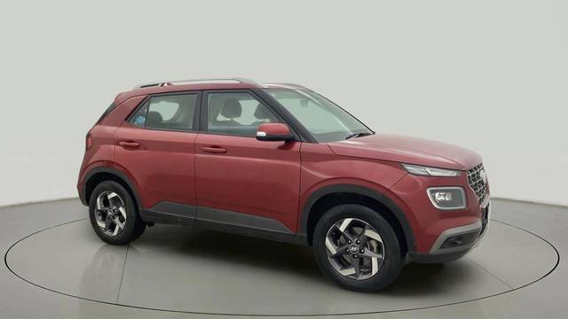https://images10.gaadi.com/usedcar_image/4545683/original/771cf574dcb7471fdcbb83c362f07f22.jpg?imwidth=6400