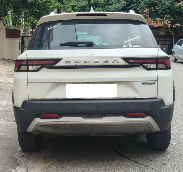 https://images10.gaadi.com/usedcar_image/4545703/original/processed_b6f93428dedfb623462aadbd4f707134.jpg?imwidth=6402