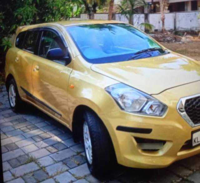 https://images10.gaadi.com/usedcar_image/4545704/original/processed_b51ea2f4-0fb4-4d68-84e0-df44ac81555b.jpg?imwidth=6400