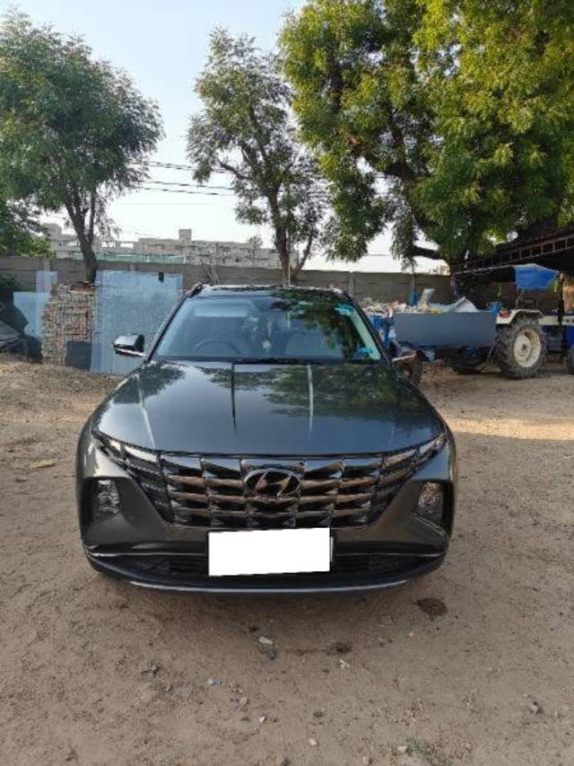 https://images10.gaadi.com/usedcar_image/4545726/original/processed_0da7c2a0-df43-4bc2-bbc6-c828636783c5.jpg?imwidth=6402