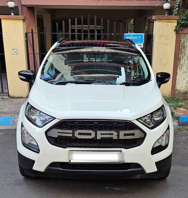 https://images10.gaadi.com/usedcar_image/4545728/original/processed_187aa51cc5c925b8dd32187828c3351c.jpg?imwidth=6400