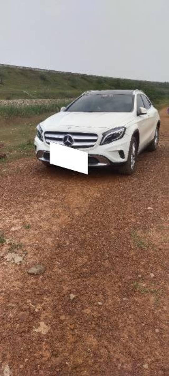 https://images10.gaadi.com/usedcar_image/4545731/original/processed_91a784ec-0d0e-477d-a0e9-77754b27dfee.jpg?imwidth=6400