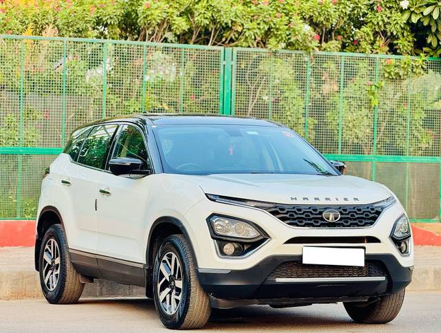 https://images10.gaadi.com/usedcar_image/4545744/original/processed_2cb8e2b501828eb1a1e840d3651b0cc9.jpg?imwidth=6400