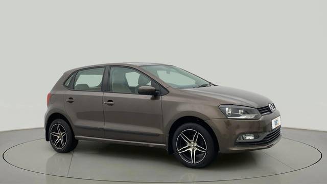 https://images10.gaadi.com/usedcar_image/4545772/original/fac12b1a14e8656452f7fcd4d7809198.jpg?imwidth=6400