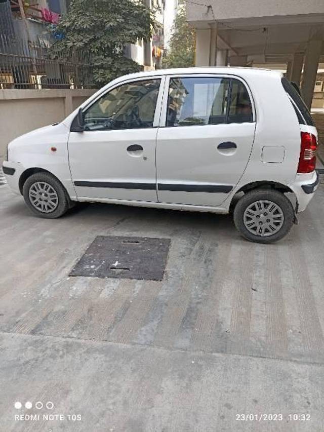 https://images10.gaadi.com/usedcar_image/4545774/original/processed_44a2883e-6fa6-4348-9c09-5841ee9de199.jpg?imwidth=6402