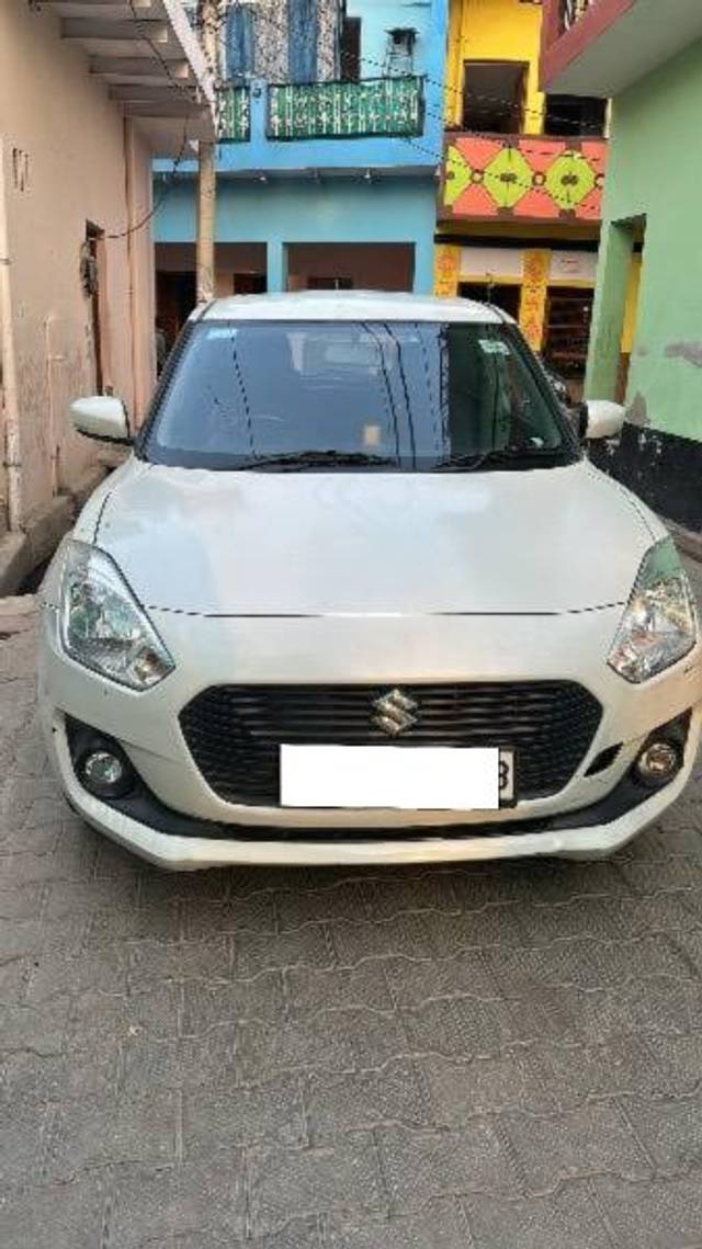 https://images10.gaadi.com/usedcar_image/4545787/original/processed_dcdbb010-d5ea-438f-8db5-3b16b733b402.jpeg?imwidth=6402