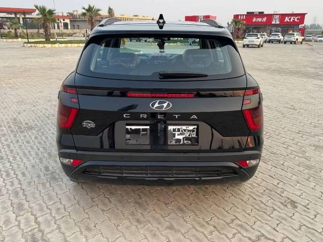 https://images10.gaadi.com/usedcar_image/4545796/original/processed_e2424ae1-7dd3-44d3-99bc-f5a538421a0b.jpeg?imwidth=6402