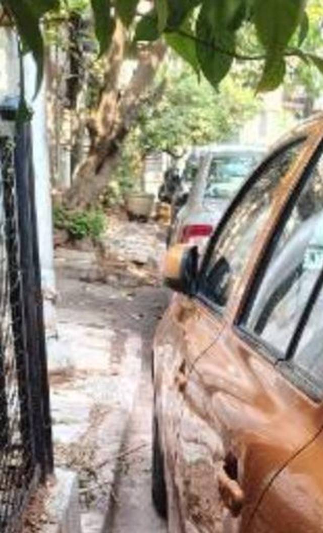 https://images10.gaadi.com/usedcar_image/4545798/original/processed_82cf5fe9-3ef4-4369-ba46-75259ab4a0ba.jpg?imwidth=6401