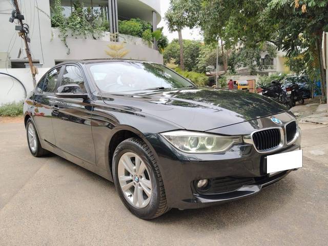 https://images10.gaadi.com/usedcar_image/4545856/original/processed_b3c5656582c05fdb3df7b9f5a5231bf4.jpg?imwidth=6400