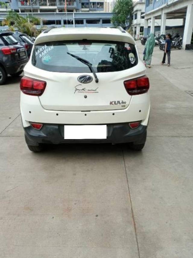 https://images10.gaadi.com/usedcar_image/4545859/original/processed_9fc1b350-1a34-4264-8a9c-a22a44fca0ca.jpg?imwidth=6401