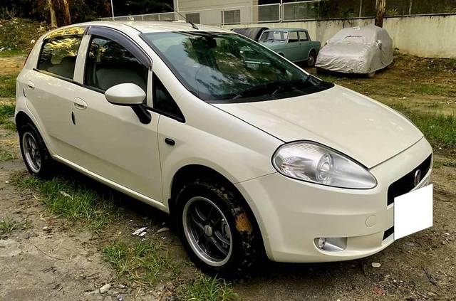 https://images10.gaadi.com/usedcar_image/4545861/original/processed_2a5c67fb9508d7ef6197dceec32d6495.jpg?imwidth=6400