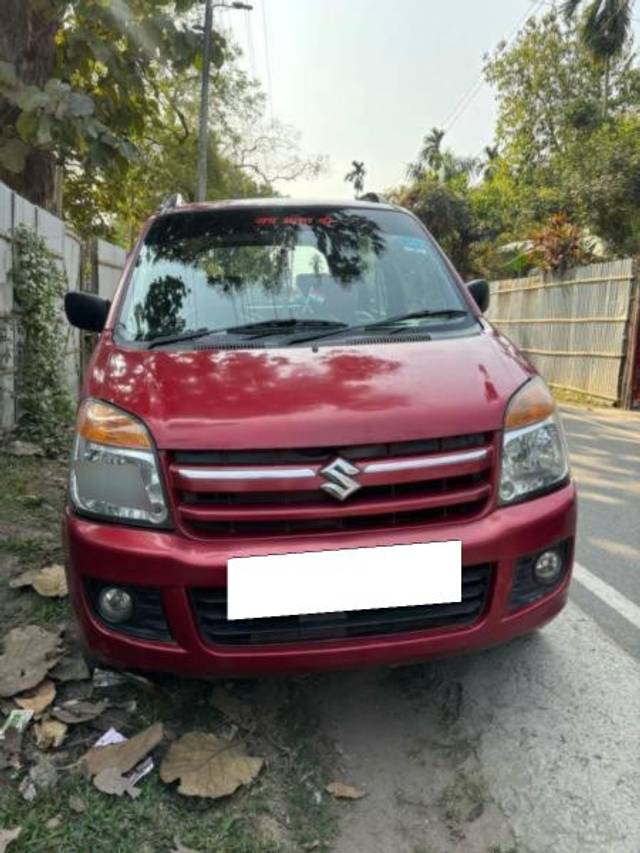 https://images10.gaadi.com/usedcar_image/4545868/original/processed_628526a6-3d2b-4417-9d51-4b72201d5592.jpeg?imwidth=6400