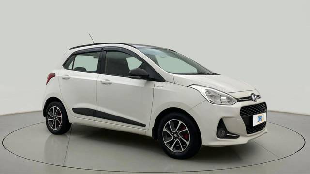https://images10.gaadi.com/usedcar_image/4545899/original/6b239bfb0f7b7ef35a97059842326aad.jpg?imwidth=6400