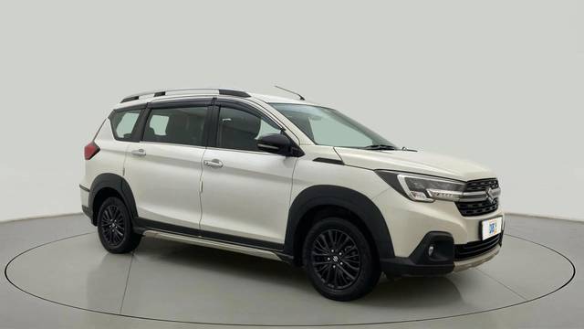 https://images10.gaadi.com/usedcar_image/4545903/original/6025139a2c8c86bf72f4e1e40c23a494.jpg?imwidth=6400